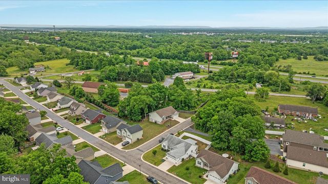 60 SERVO DR, Inwood, WV 25428