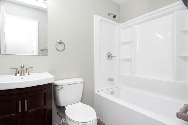 304 Rice Street, Nixa, MO 65714