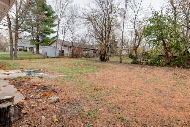 304 Rice Street, Nixa, MO 65714