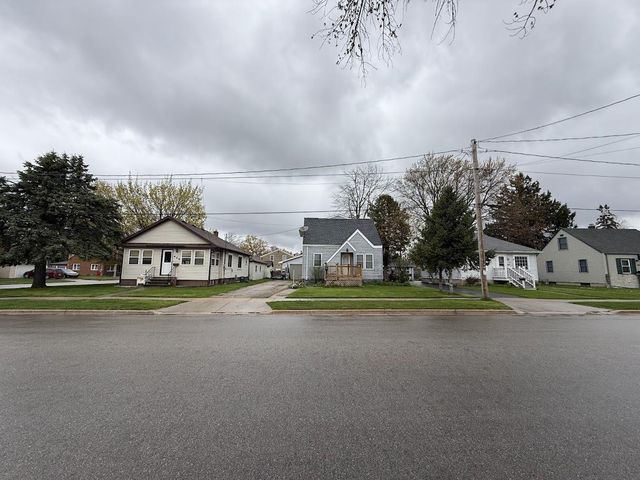 632 7TH STREET, Menasha, WI 54952