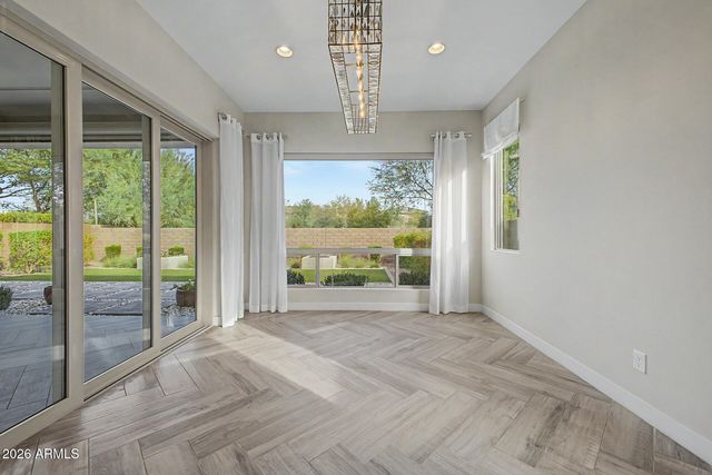 2847 E LOS GATOS Drive, Phoenix, AZ 85050