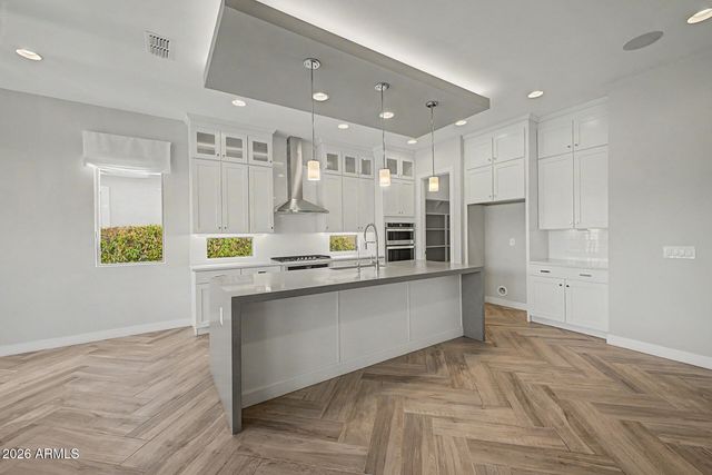 2847 E LOS GATOS Drive, Phoenix, AZ 85050