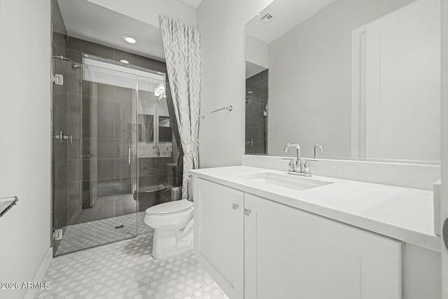 2847 E LOS GATOS Drive, Phoenix, AZ 85050