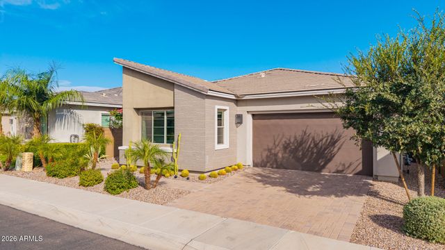 2847 E LOS GATOS Drive, Phoenix, AZ 85050
