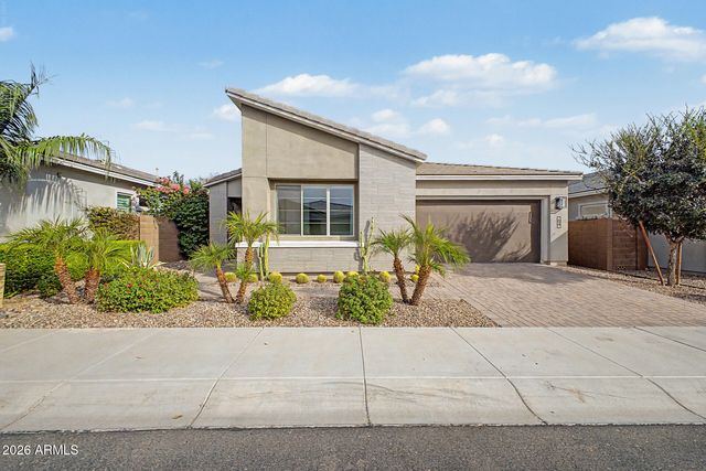 2847 E LOS GATOS Drive, Phoenix, AZ 85050