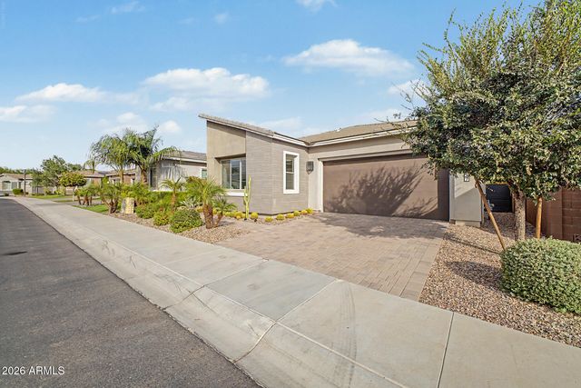 2847 E LOS GATOS Drive, Phoenix, AZ 85050