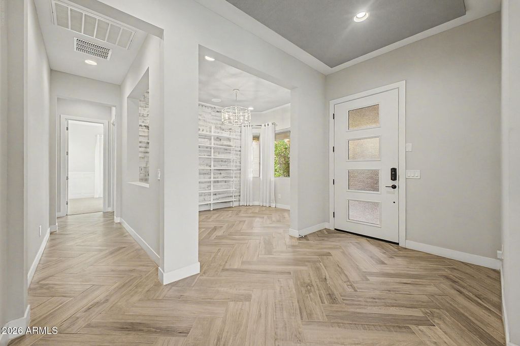 2847 E LOS GATOS Drive, Phoenix, AZ 85050 — photo 5