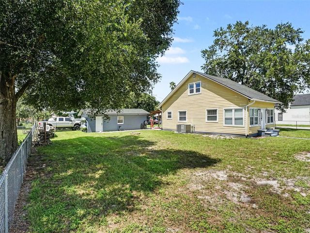1000 DELAWARE AVENUE, St Cloud, FL 34769