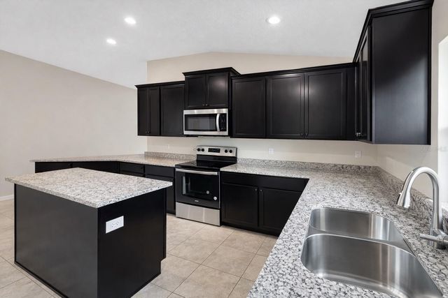 7541 BENT TREE LOOP, St Cloud, FL 34773