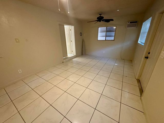 1708 NW 8th Street, Fort Lauderdale, FL 33311