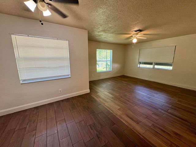 1708 NW 8th Street, Fort Lauderdale, FL 33311