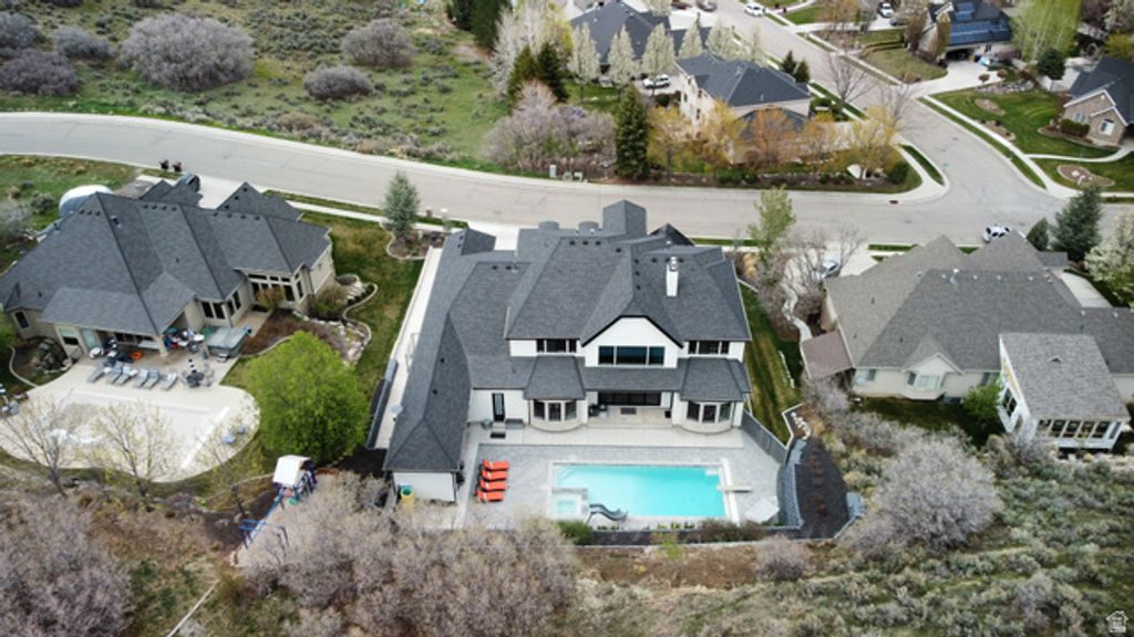 Image 23 of property listing at 614 E HIGH LN, Alpine, UT 84004