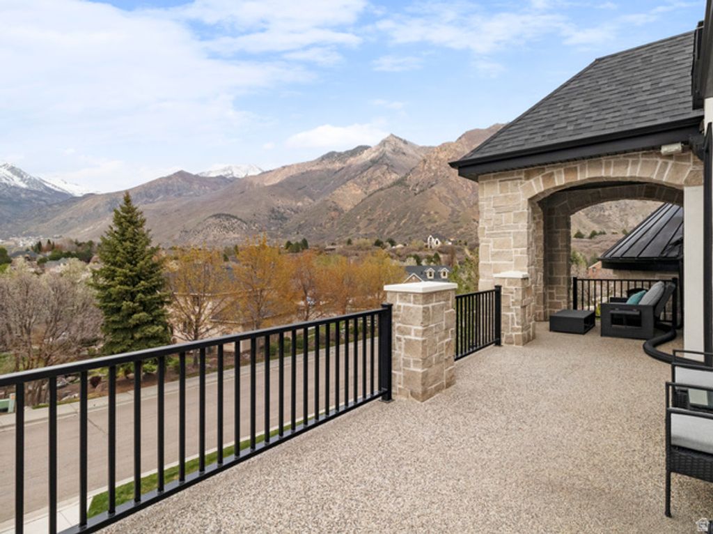 Image 28 of property listing at 614 E HIGH LN, Alpine, UT 84004
