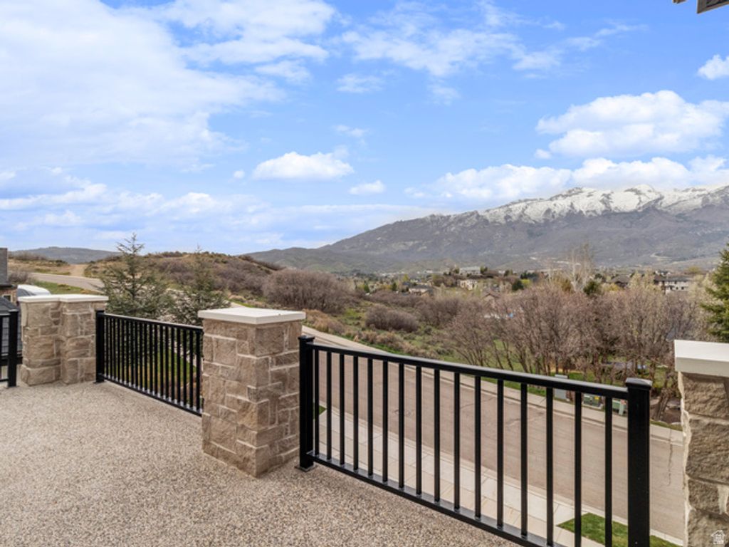 Image 29 of property listing at 614 E HIGH LN, Alpine, UT 84004