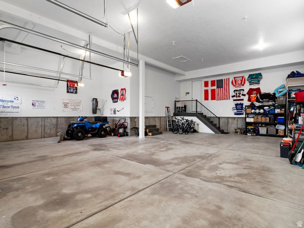 Image 74 of property listing at 614 E HIGH LN, Alpine, UT 84004