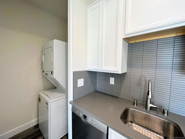 426 Sloane Ave 2, San Diego, CA 92103