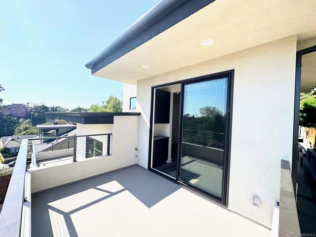 426 Sloane Ave 2, San Diego, CA 92103
