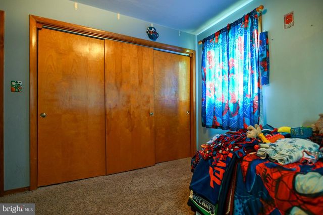 66 S SPRING RD, Vineland, NJ 08361
