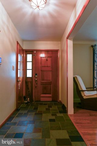 66 S SPRING RD, Vineland, NJ 08361