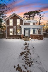 76 Budlong Street, Hillsdale, MI 49242