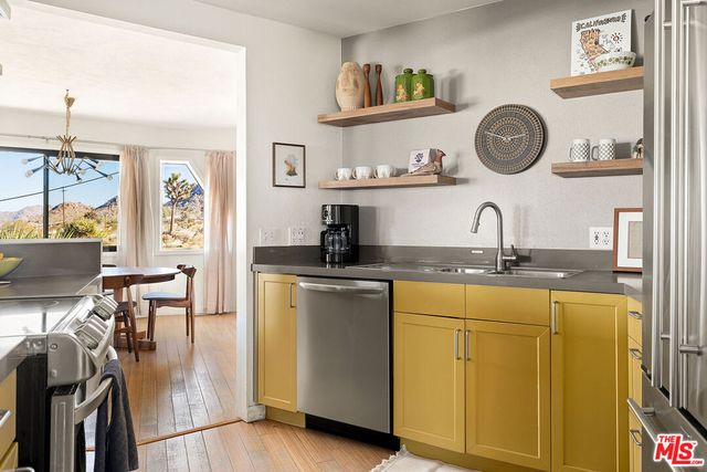 7677 Wilton Road, Joshua Tree, CA 92252