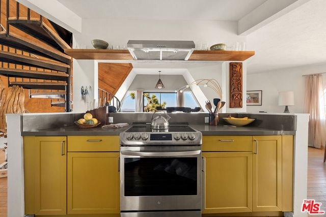 7677 Wilton Road, Joshua Tree, CA 92252