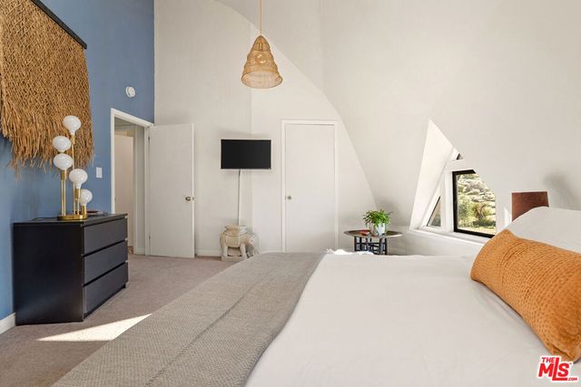 7677 Wilton Road, Joshua Tree, CA 92252