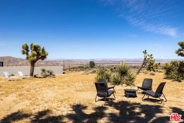 7677 Wilton Road, Joshua Tree, CA 92252