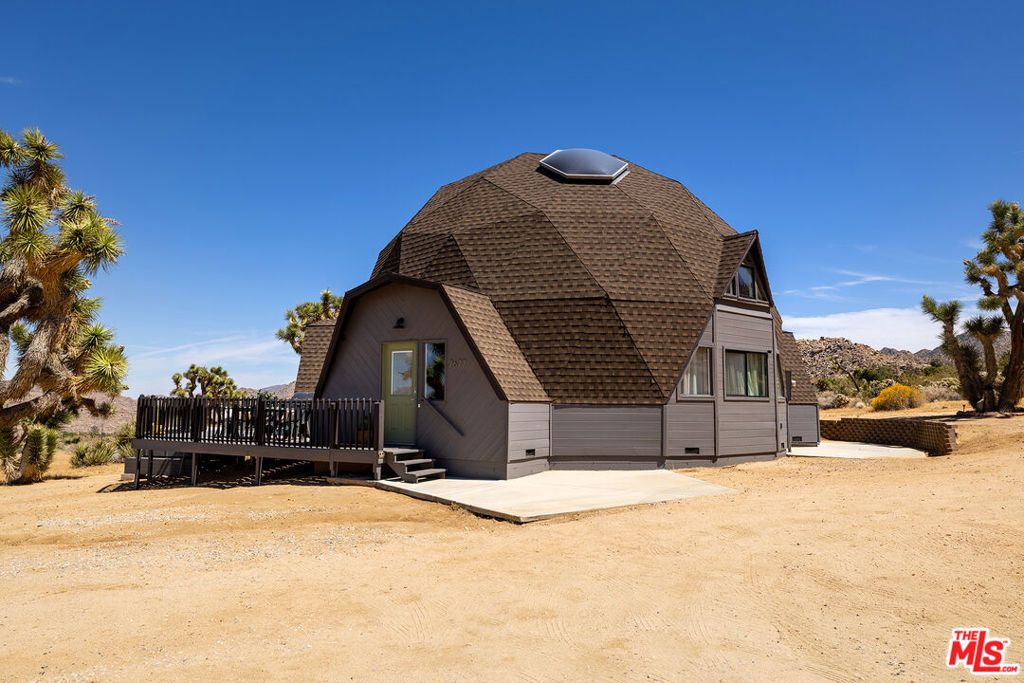 7677 Wilton Road, Joshua Tree, CA 92252