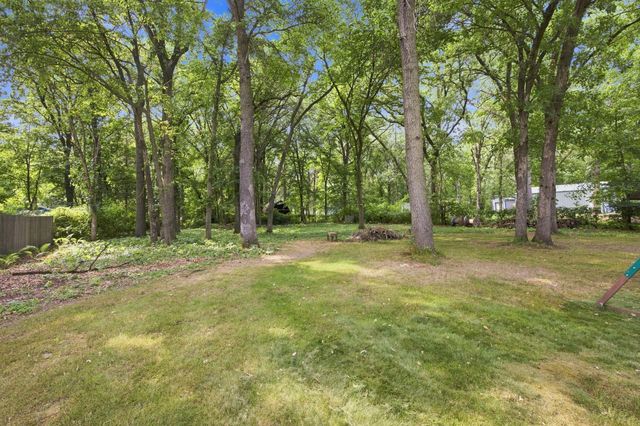 18828 146th Street NW, Elk River, MN 55330