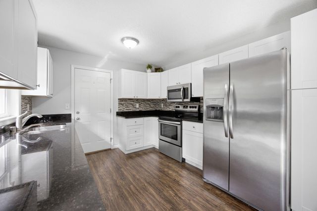 18828 146th Street NW, Elk River, MN 55330