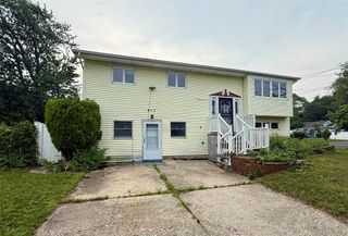 411 Mayflower Avenue, Brentwood, NY 11717
