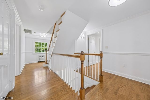 10 Delwick Ln, Millburn Twp., NJ 07078