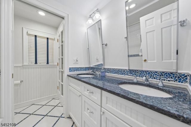 10 Delwick Ln, Millburn Twp., NJ 07078