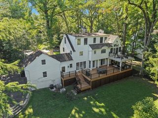 10 Delwick Ln, Millburn Twp., NJ 07078