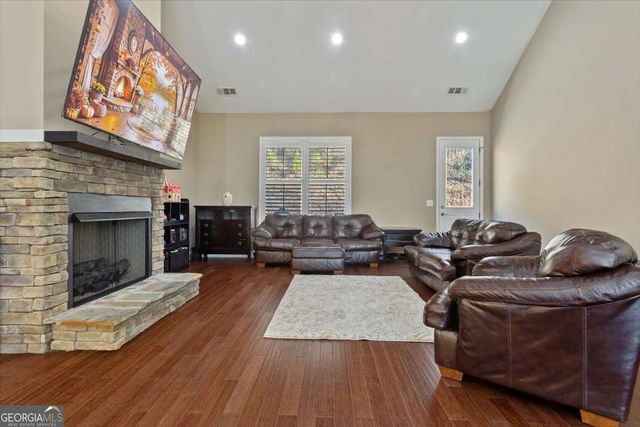 108 Madison Court, Jasper, GA 30143