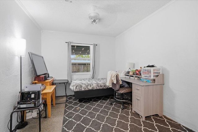 330 SE 6th Street, Pompano Beach, FL 33060