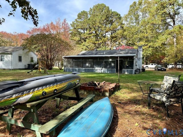 351 E Bay Drive, White Stone, VA 22578