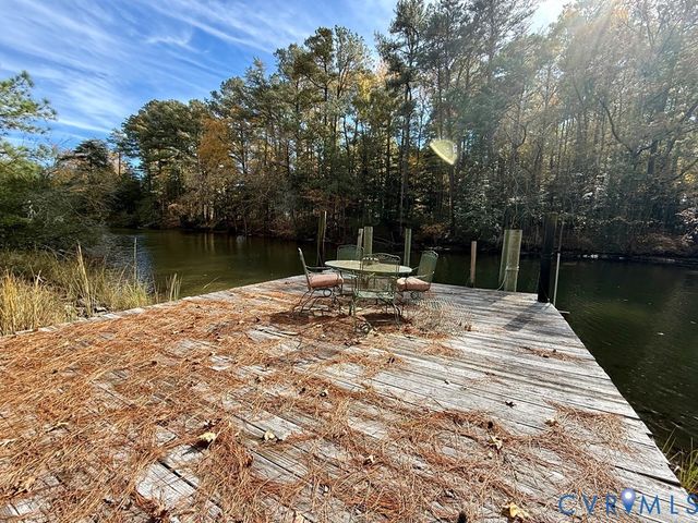 351 E Bay Drive, White Stone, VA 22578