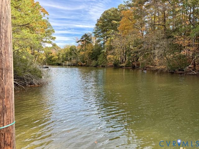 351 E Bay Drive, White Stone, VA 22578