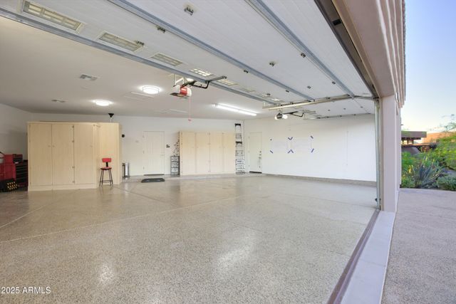 34800 N Sunset Trail, Cave Creek, AZ 85331