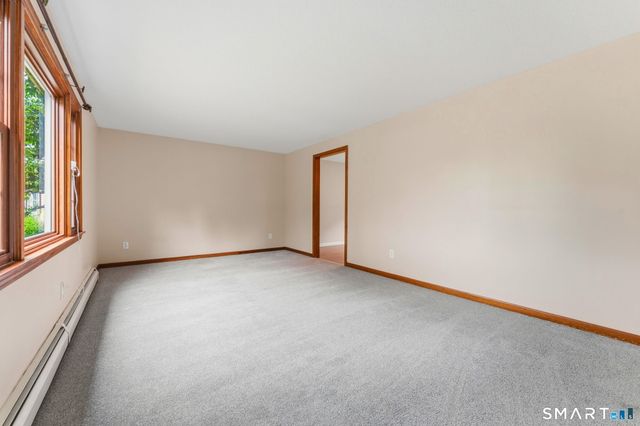 75 Grissom Road, Manchester, CT 06042