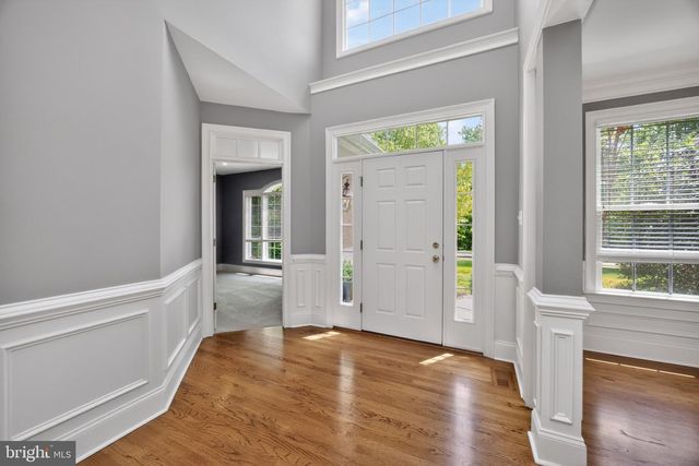 28 CHERRY FARM LN, West Chester, PA 19382