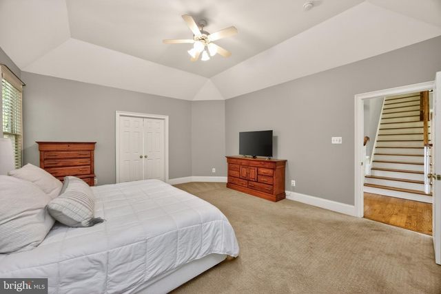 28 CHERRY FARM LN, West Chester, PA 19382