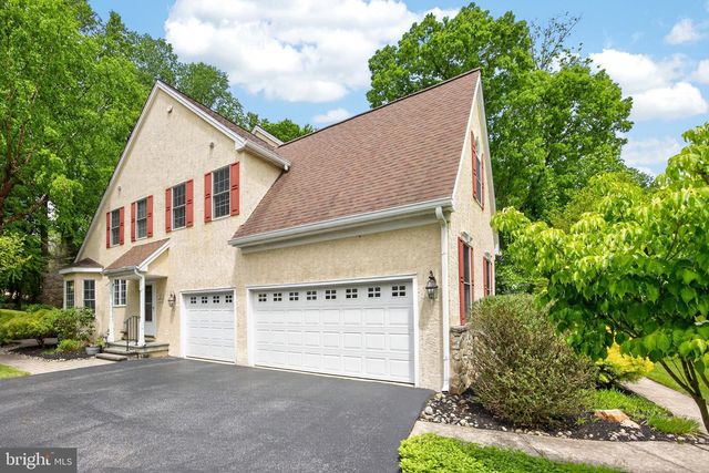 28 CHERRY FARM LN, West Chester, PA 19382
