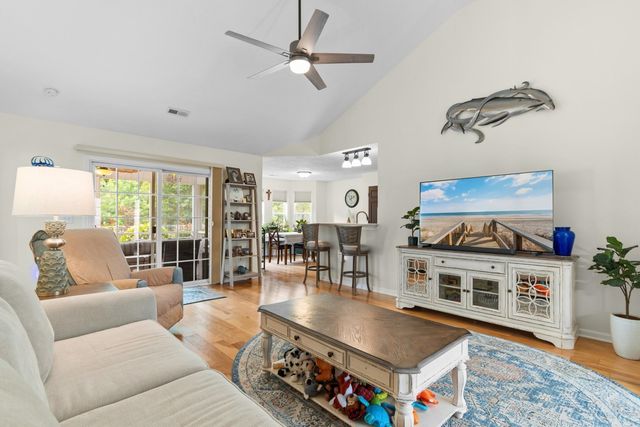 317 Encore Circle, Myrtle Beach, SC 29579
