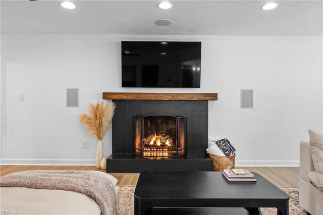 916 Baillio DR, Virginia Beach, VA 23454