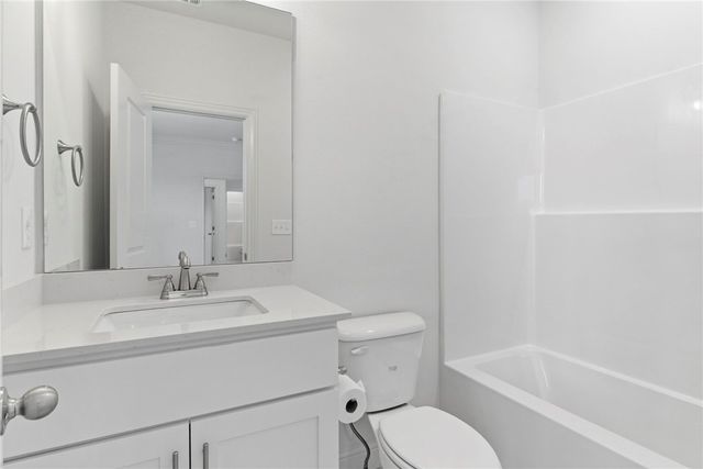3004 S 14th Street, Rogers, AR 72758