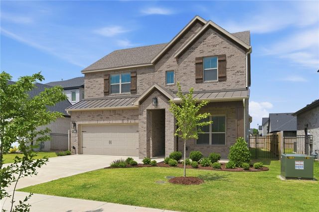 3004 S 14th Street, Rogers, AR 72758