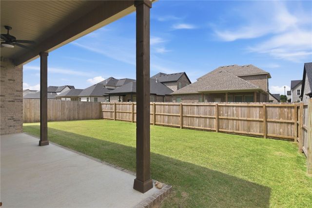 3004 S 14th Street, Rogers, AR 72758